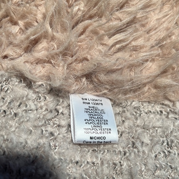 Love Tree Faux Fur Sherpa Vest Size medium - Picture 4 of 4